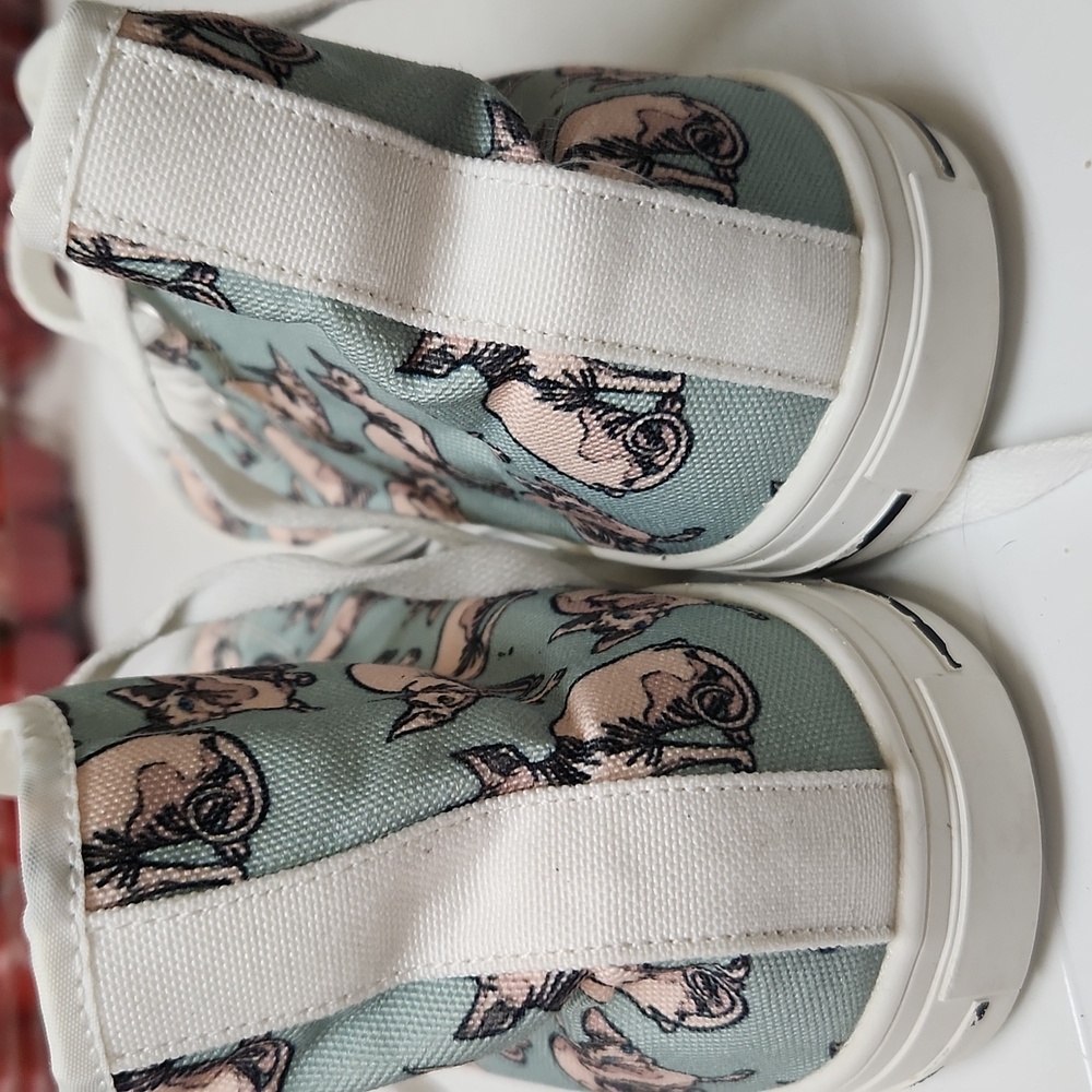 Converse - Picture 7 of 7
